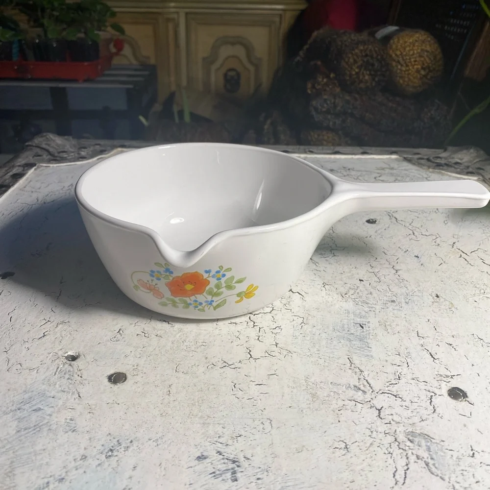 Corning Ware Wildflower 2.5 Cup P-89-B Sauce Pan